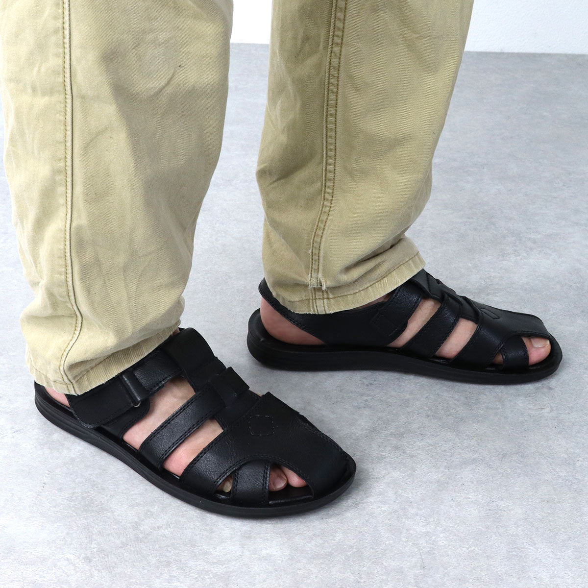 Wildking Herren Sandalen 2410: Römische Eleganz trifft modernen Komfort