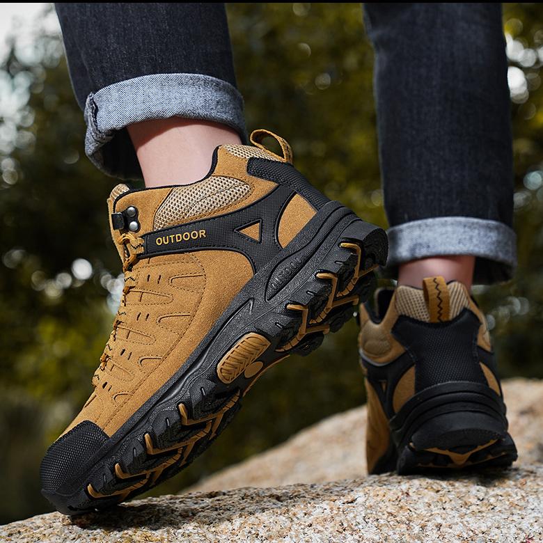 WildKing Herren B3565 – Wasserdichte, Rutschfeste Leicht-Wanderstiefel