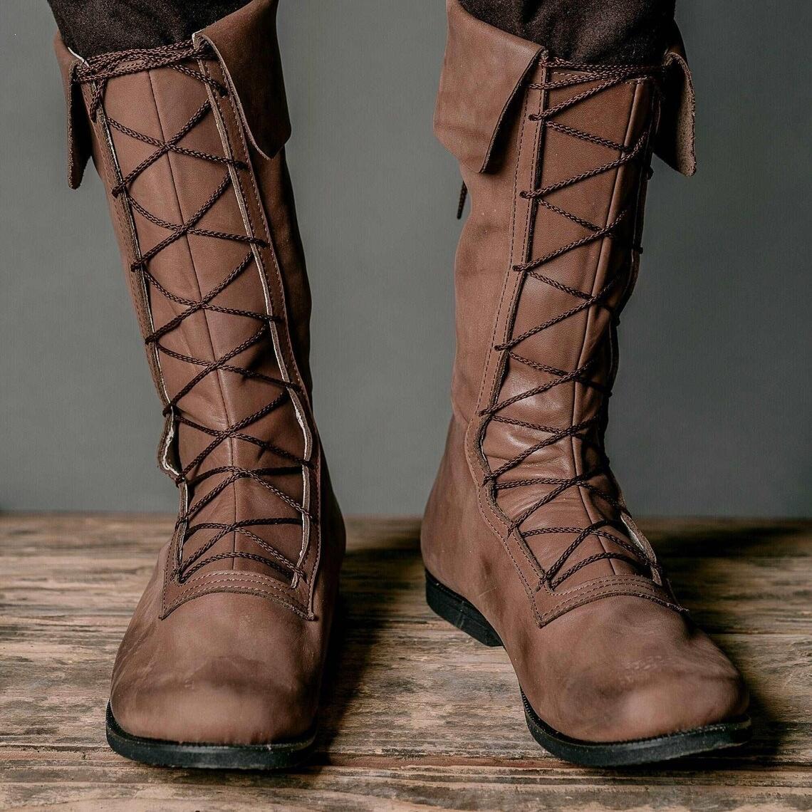 WildKing Herren Vintage Mittelalter Renaissance Stiefel B1540