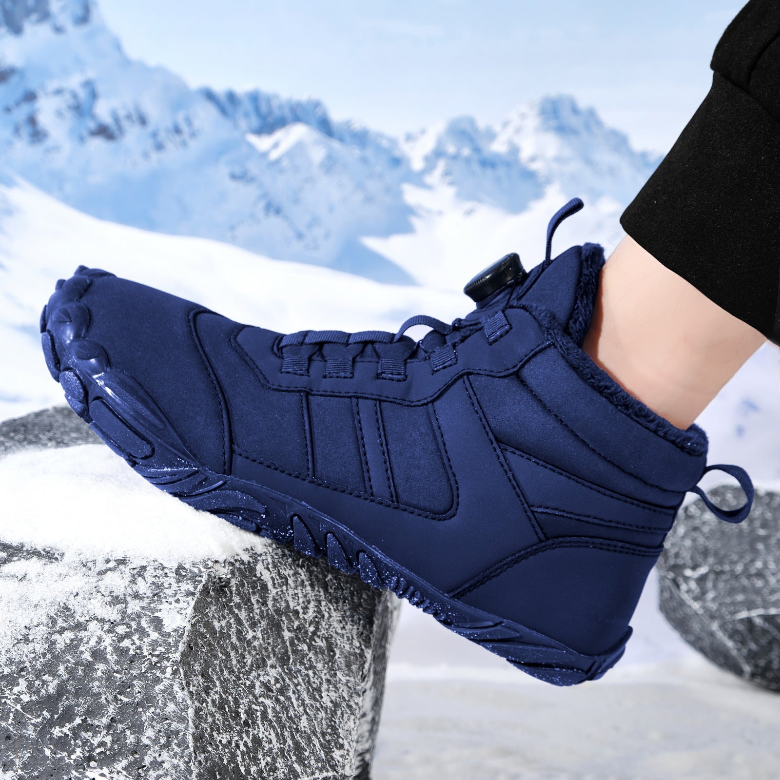 Wildking Herren Mid-Top Barfuß-Schneestiefel mit Fleece-Futter und One-Touch-Drehverschluss C4222