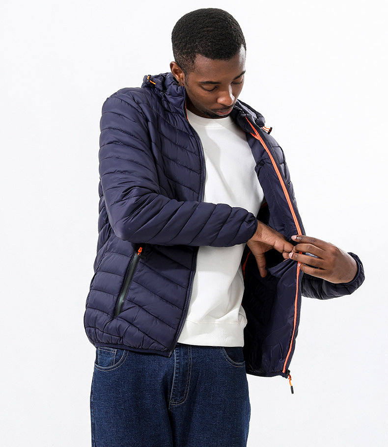 Wildking Herren Superleichte & Extra Flauschige Jacke mit Abnehmbarer Kapuze Q3015