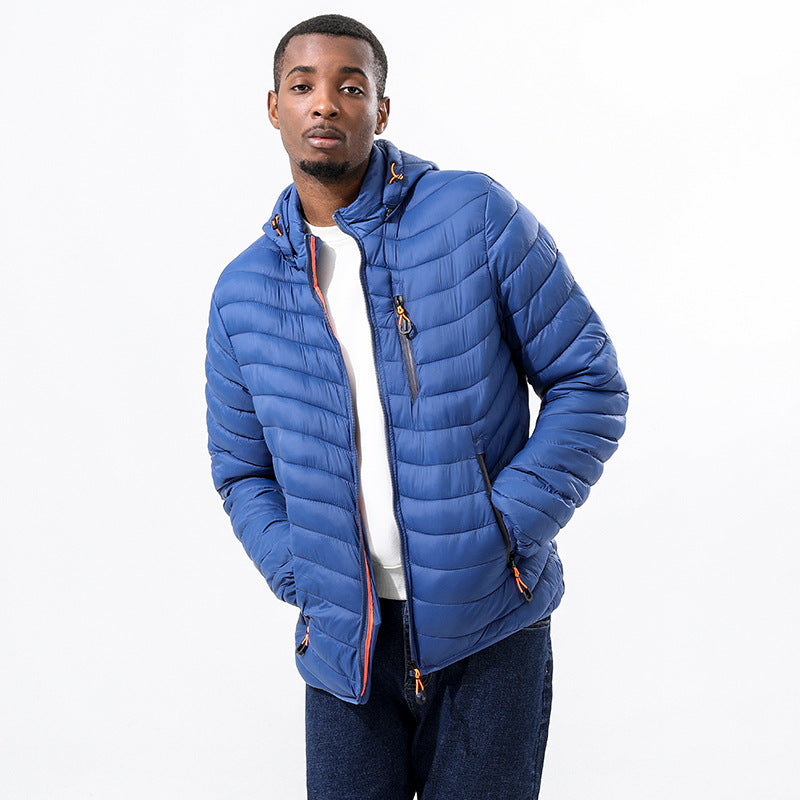 Wildking Herren Superleichte & Extra Flauschige Jacke mit Abnehmbarer Kapuze Q3015