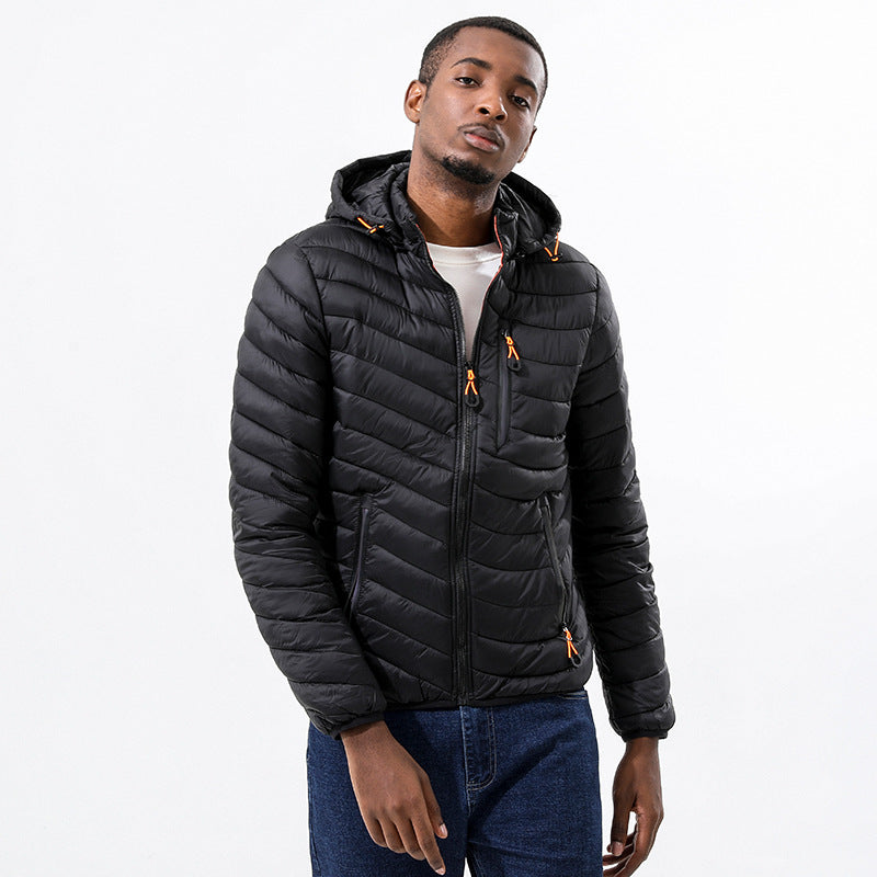 Wildking Herren Superleichte & Extra Flauschige Jacke mit Abnehmbarer Kapuze Q3015