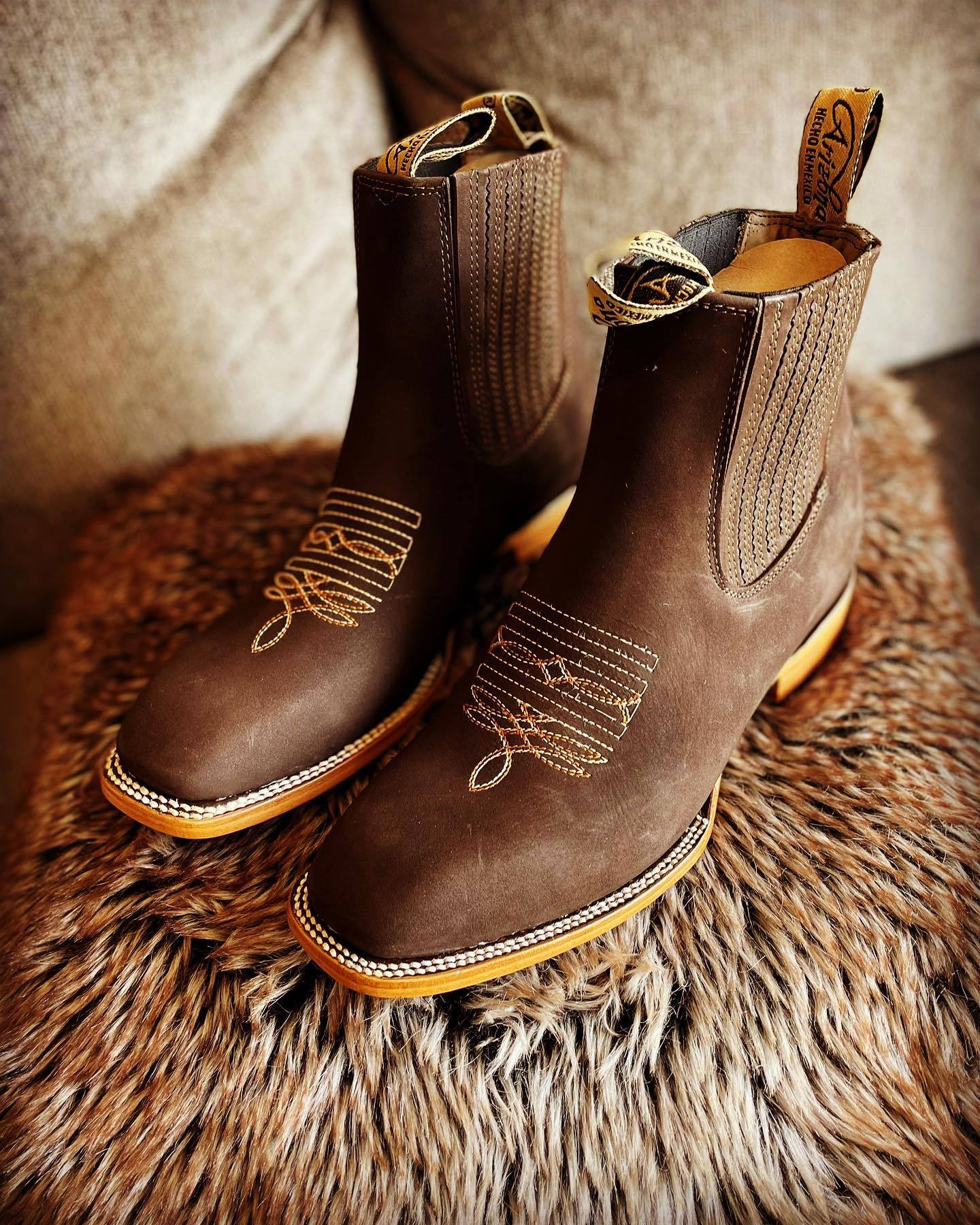 Wildking Herren Bestickte Schaft Chelsea Martin Boots B3090