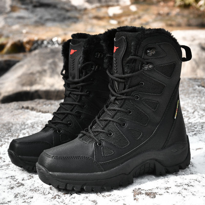 Zuverlässiger Winterkomfort: Wildking Herren High-Top Gefütterte Wasserdichte Schneestiefel mit Fleece-Futter C4238