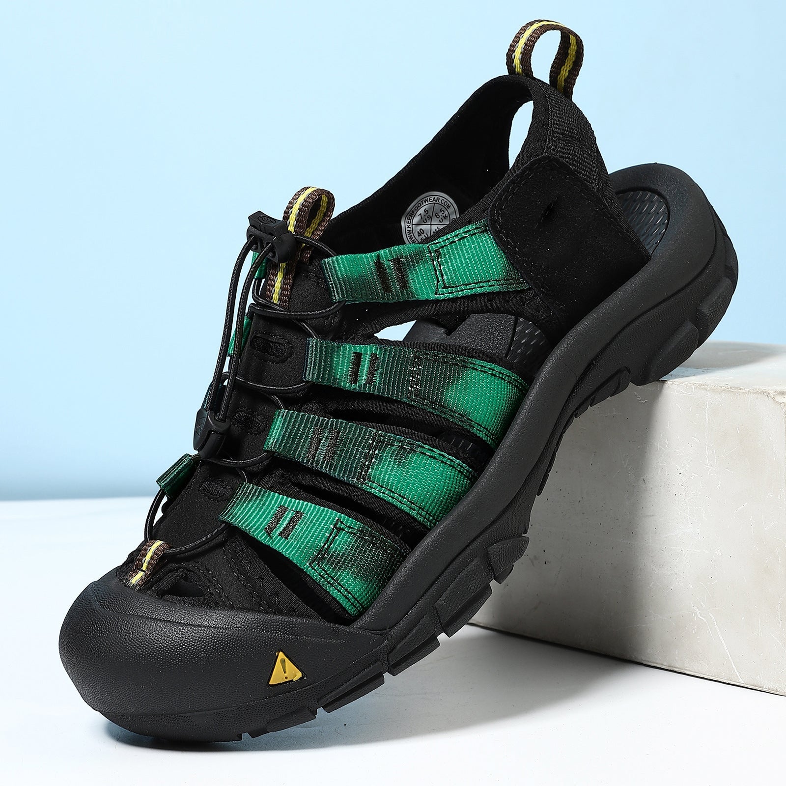 WildKing Herren Outdoor-Sandalen mit Zehenschutz – Geschlossene Wander- & Strandsandalen A0081