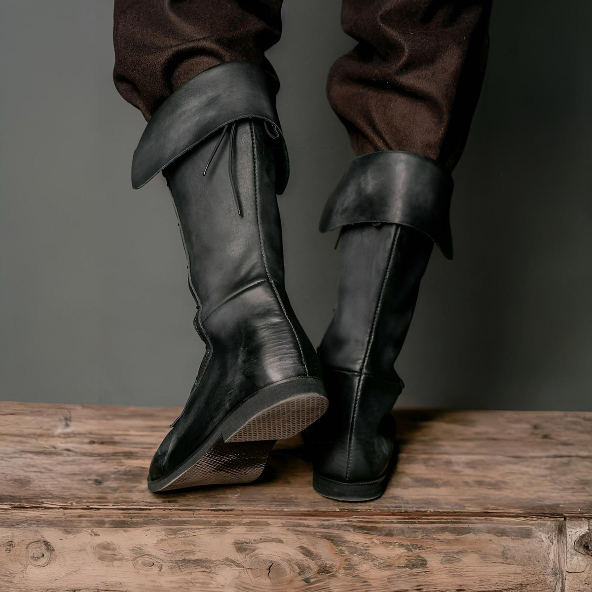 WildKing Herren Vintage Mittelalter Renaissance Stiefel B1540