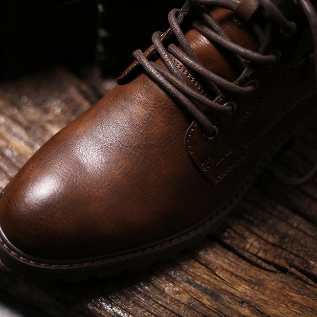 WildKing Herren Leder Schnürstiefel 3998 – Spitzzehe, Knöchelhoch