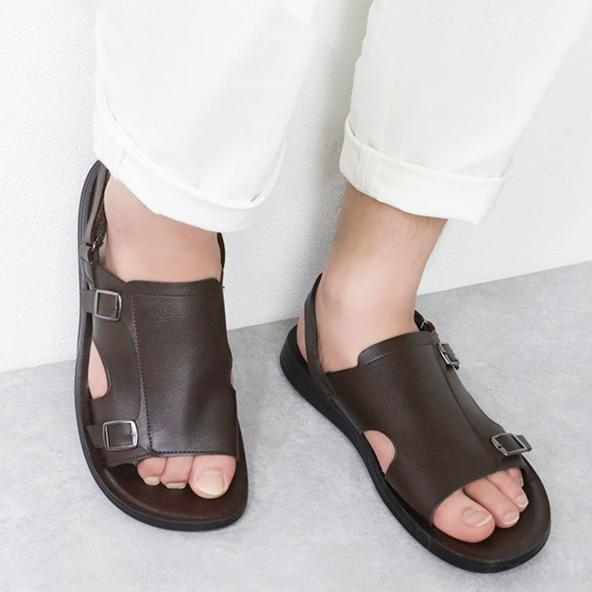 Wildking Herren Römisch inspirierte Sandalen mit weicher Sohle und atmungsaktivem Design 2407