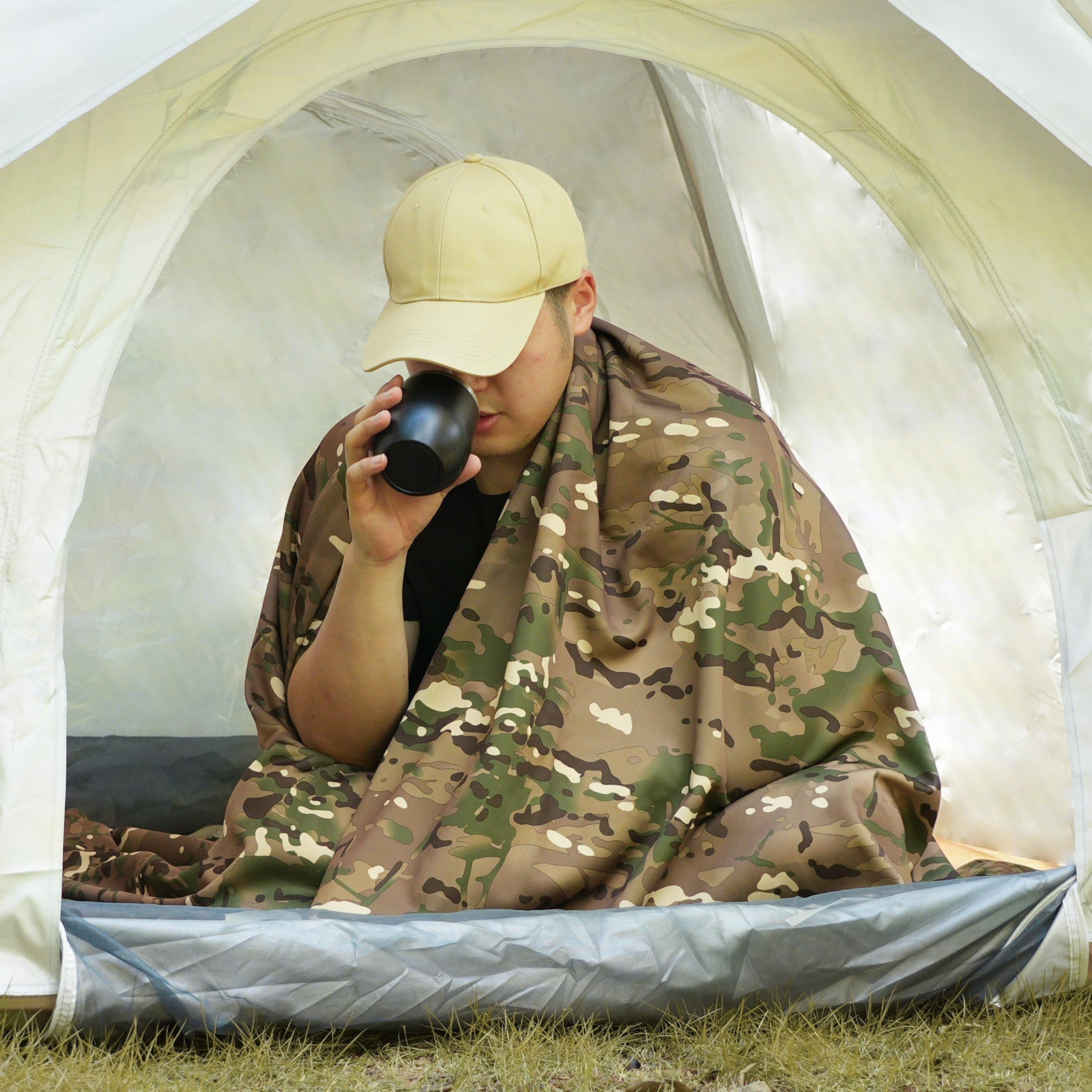 WildKing T11 Outdoor Camouflage Fleecedecke – Dicke, Wärmende Decke für Camping, Jagd & Outdoor